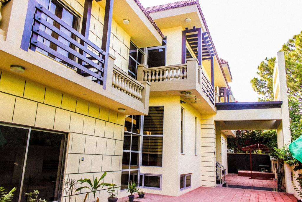 Gofas Lodge Исламабад Екстериор снимка