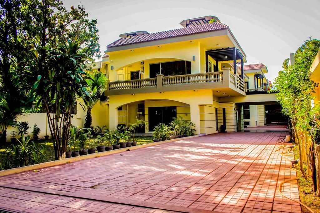 Gofas Lodge Исламабад Екстериор снимка