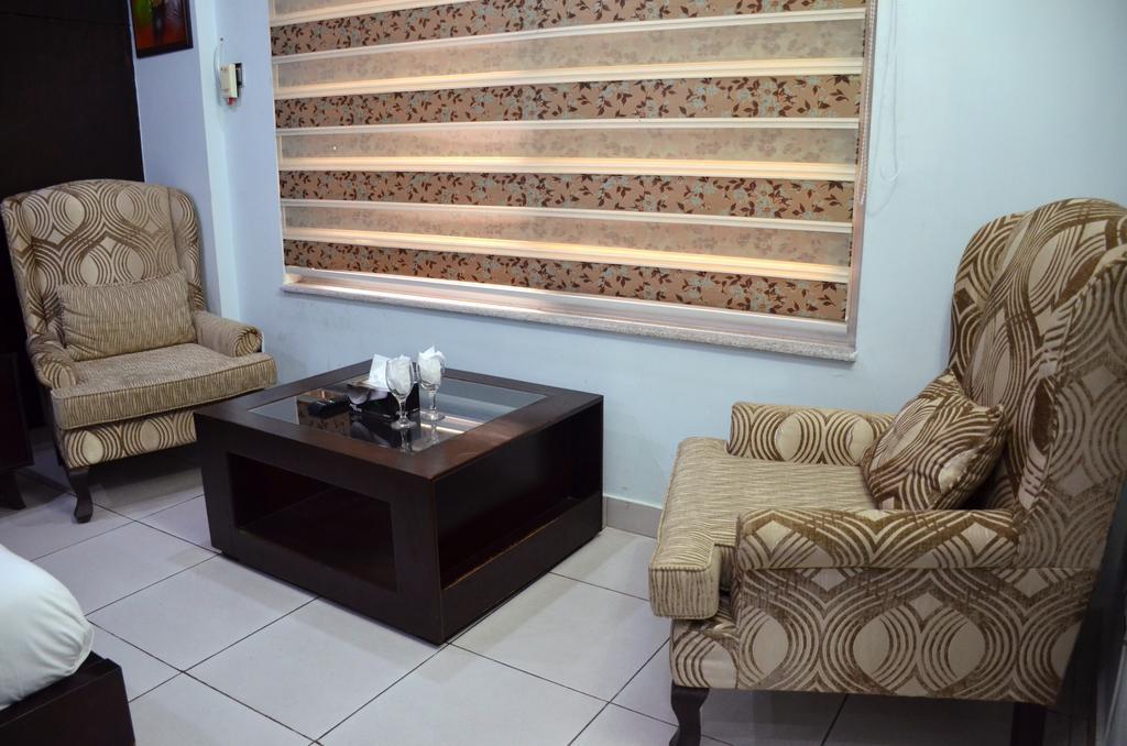 Gofas Lodge Исламабад Екстериор снимка