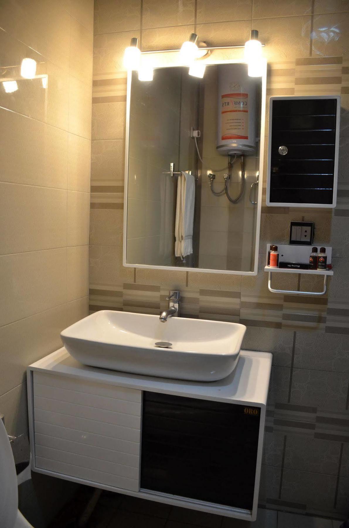 Gofas Lodge Исламабад Екстериор снимка