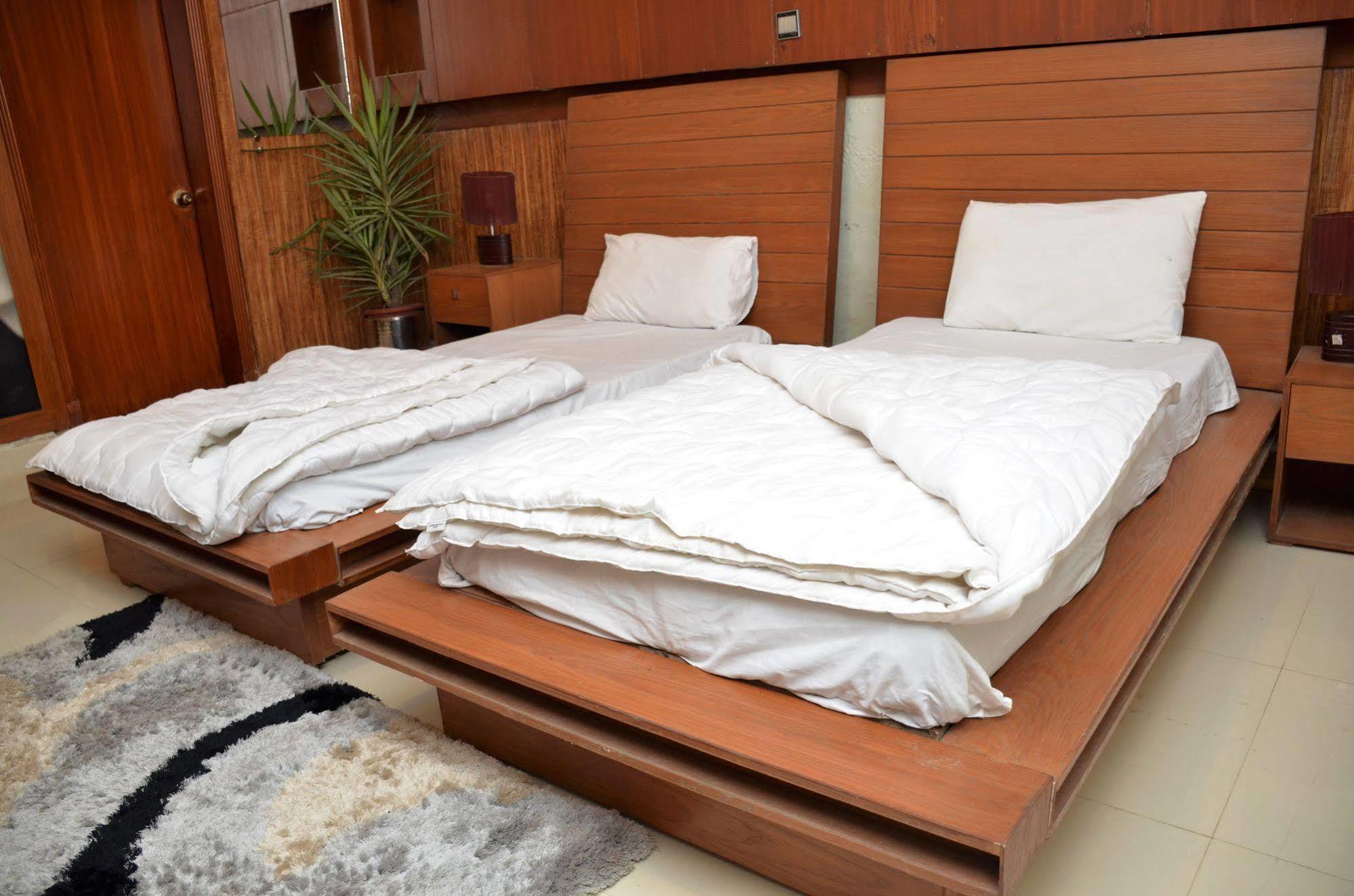 Gofas Lodge Исламабад Екстериор снимка
