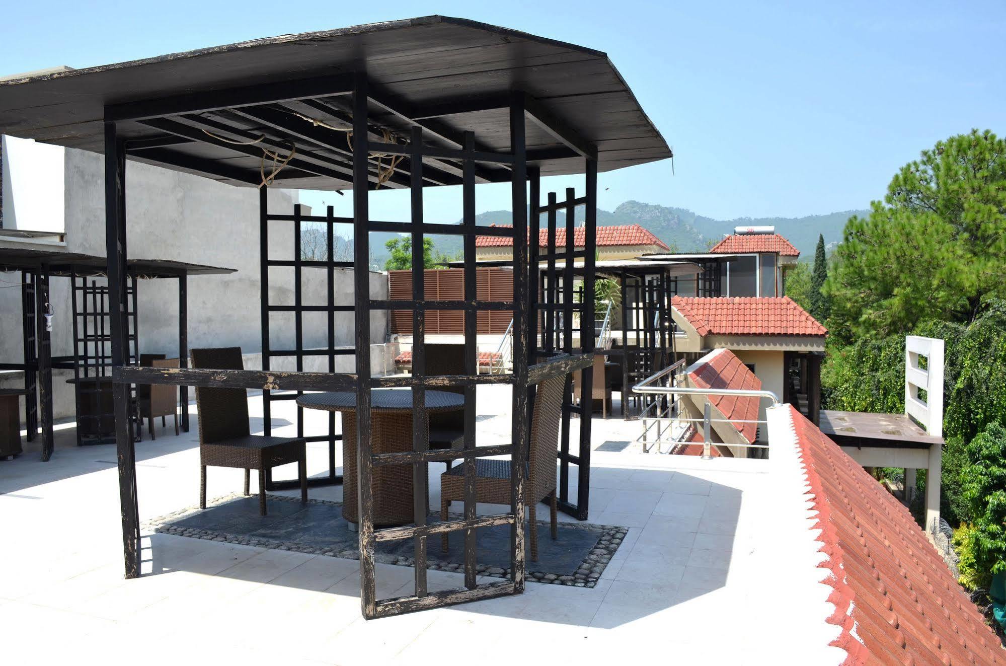 Gofas Lodge Исламабад Екстериор снимка