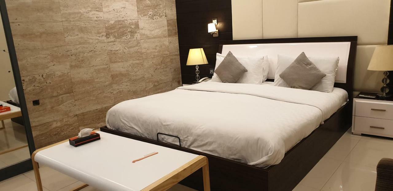 Gofas Lodge Исламабад Екстериор снимка